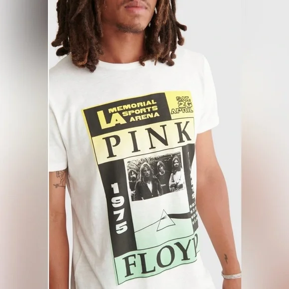 🥳HP🥳 Lucky 🍀 Brand Pink Floyd LA 1975 Graphic Band Tee - Picture 4 of 9